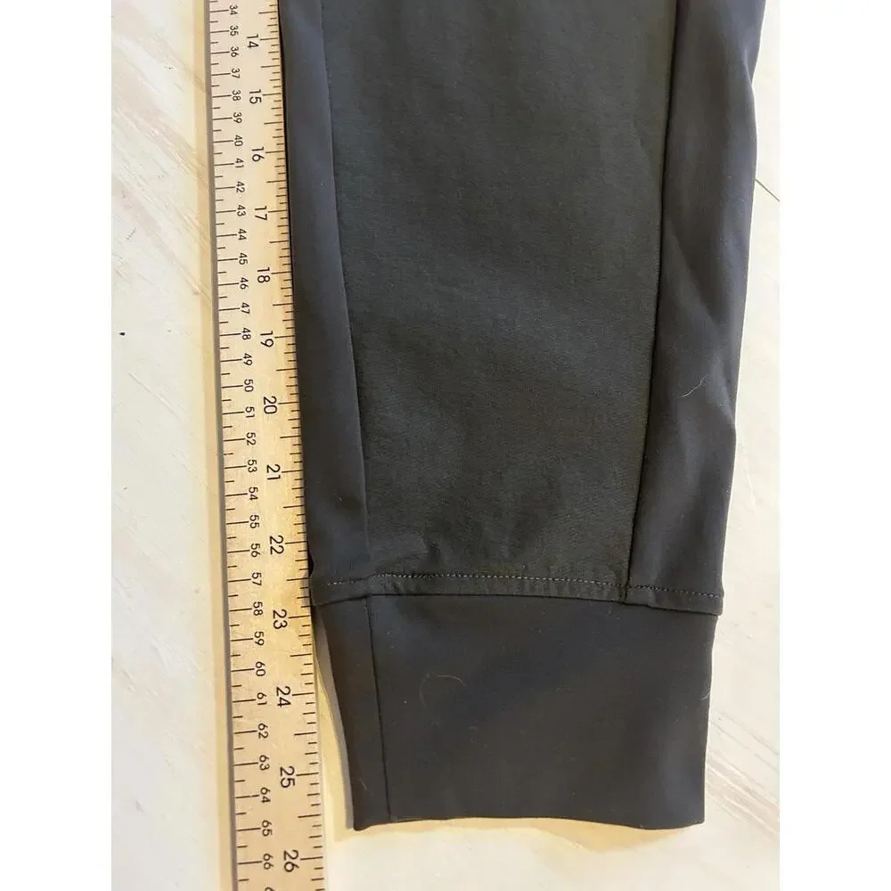 Aletha Headlands Hydro Trek Joggers, women’s size 12P. Army green khaki.